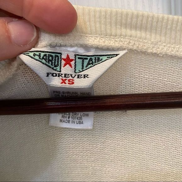 Hard Tail women’s v neck long sleeve sweater Cream.Size XS - Picture 8 of 8